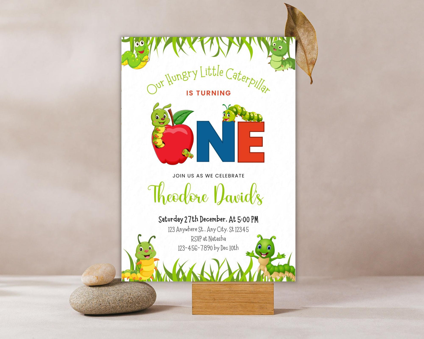 Einladung zum 1. Geburtstag mit der Raupe Nimmersatt, Apfelwurm-Thema (Canva-Vorlage)