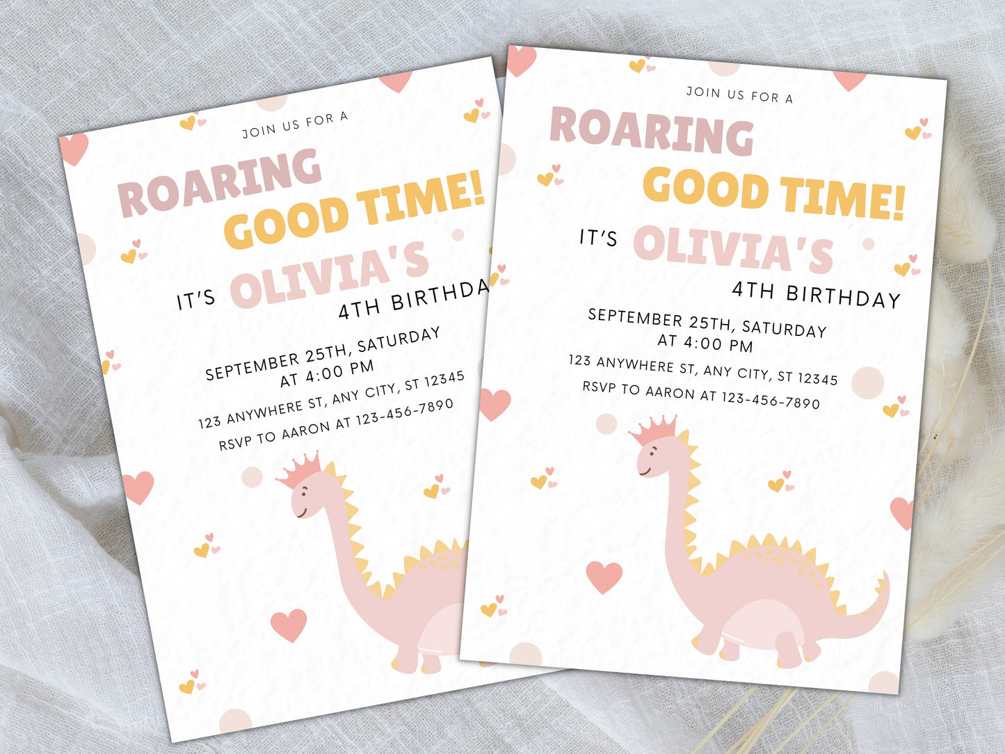 Bearbeitbare Vorlage für eine Geburtstagseinladung mit rosa Dinosauriern (Digitaler Download)