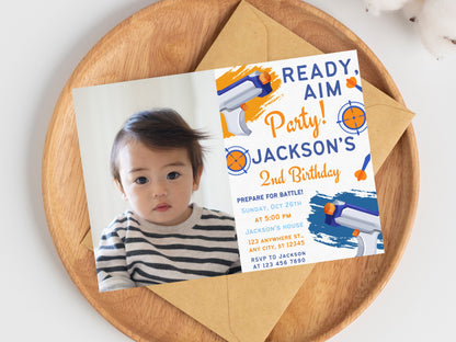 Bearbeitbare Nerf-Geburtstagseinladung, Foto-Dart-Party (Canva-Vorlage)