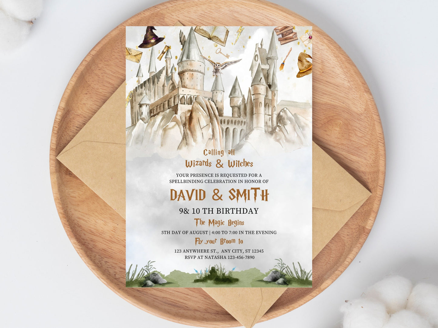 Invitation d'anniversaire sur le thème des sorciers, fête d'école de magie (modèle Canva modifiable)