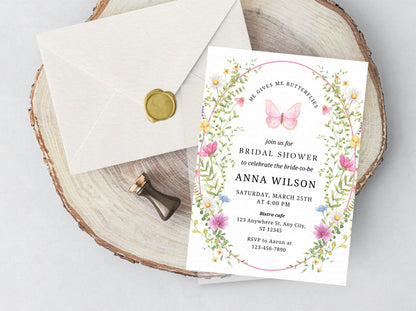 Modèle d'invitation pour une fête prénuptiale sur le thème des fleurs sauvages, motif papillon floral (téléchargement numérique)