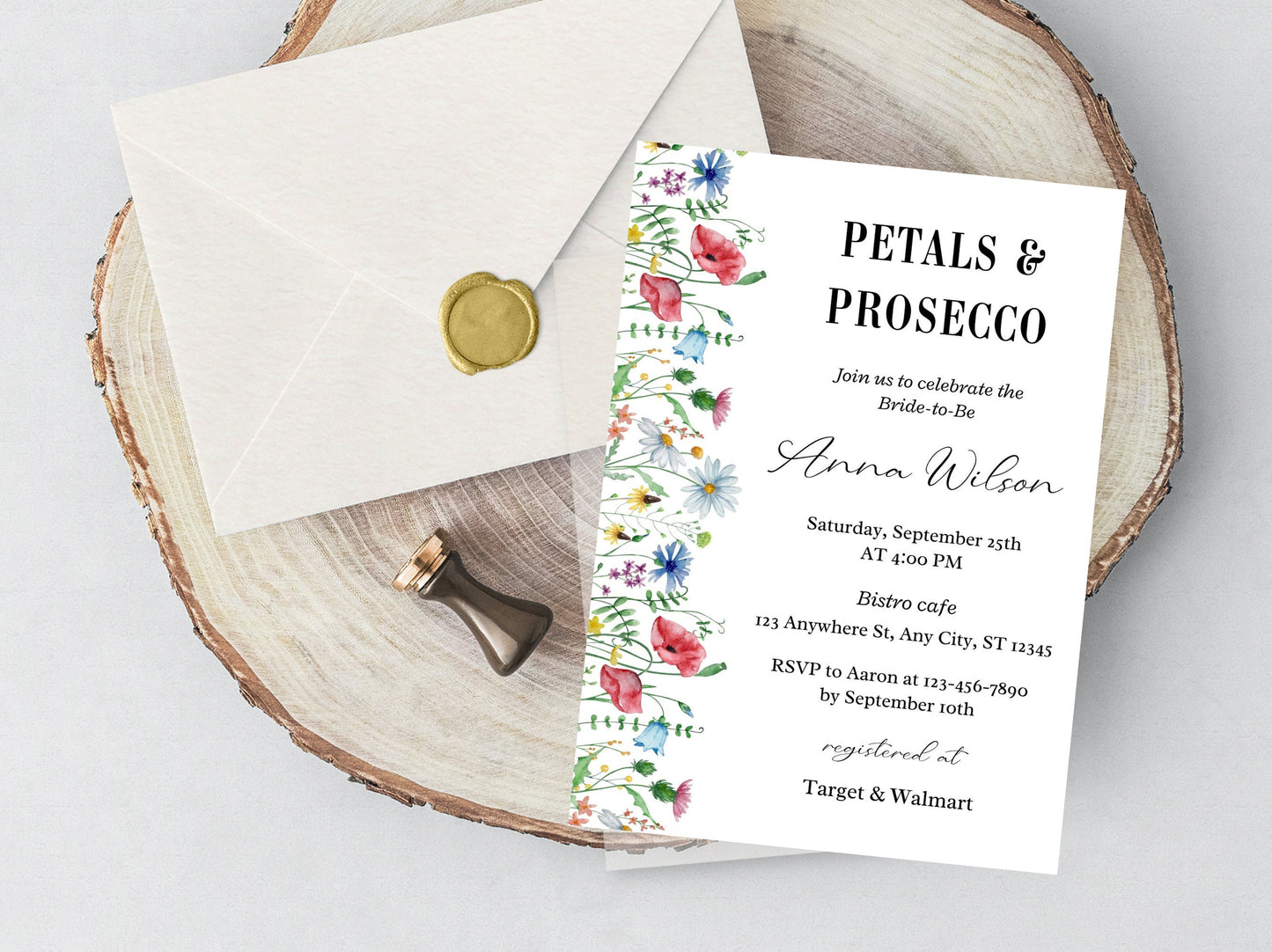 Einladung zur Brautparty mit Blumenmuster, Thema Blütenblätter &amp; Prosecco (Bearbeitbare Vorlage)