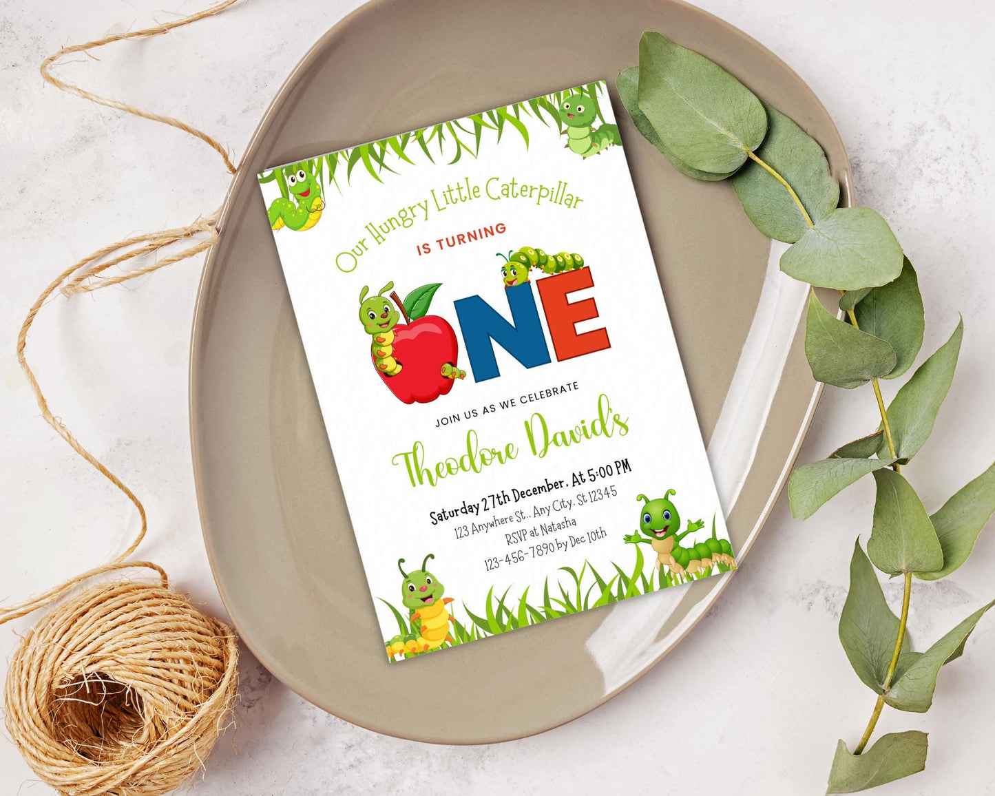 Einladung zum 1. Geburtstag mit der Raupe Nimmersatt, Apfelwurm-Thema (Canva-Vorlage)